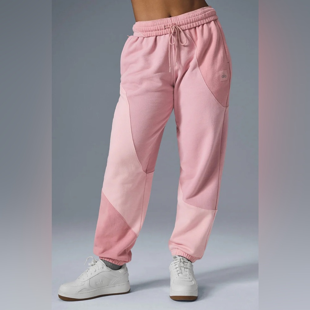 Alo Yoga Make Waves Mosaic Cotton Blend Comfy Jogger Sweatpants.